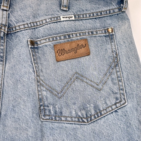 WRANGLER Worldwide High Rise Wide Leg Jeans Size 32 x 30 - Picture 3 of 5